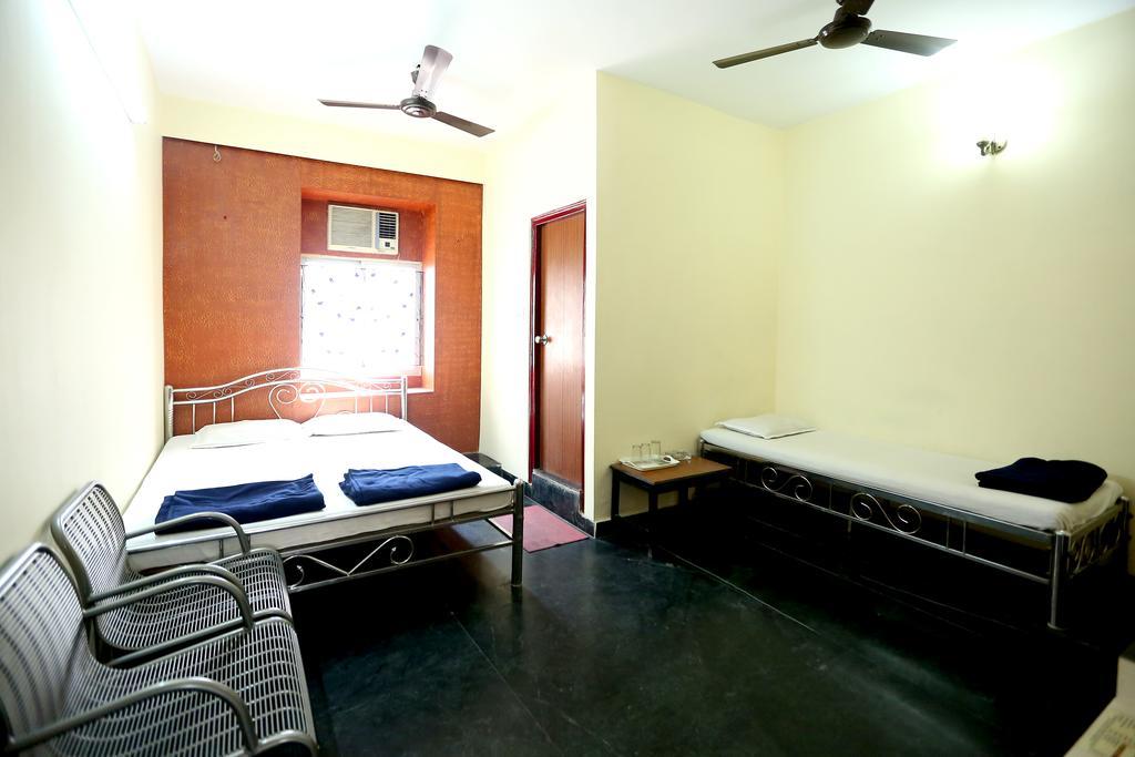 Central Guest house *